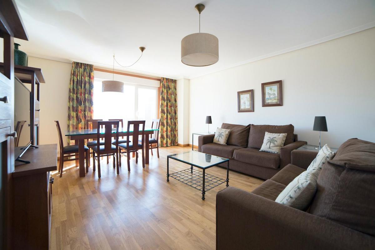 Apartamentos Ria De Bayona Baiona Exteriér fotografie